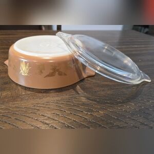 Vintage Pyrex Early American Pattern # 471-1 PT Casserole Dish Gold on Brown